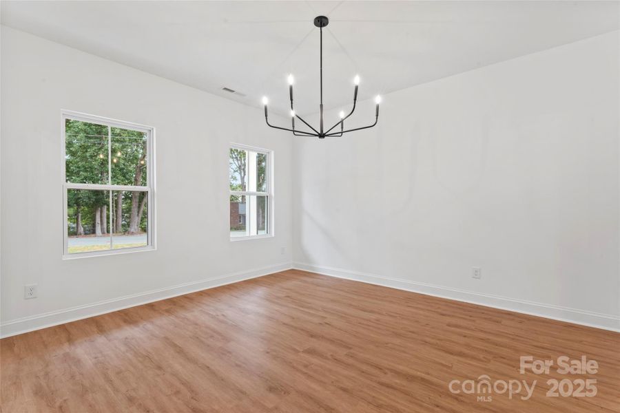Spacious, unfurnished interior of a new home in , Harrisburg (Image 21).