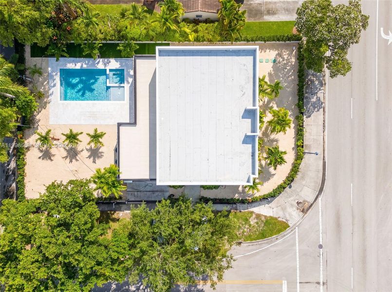 Community amenities in , Miami Shores (Image 8).
