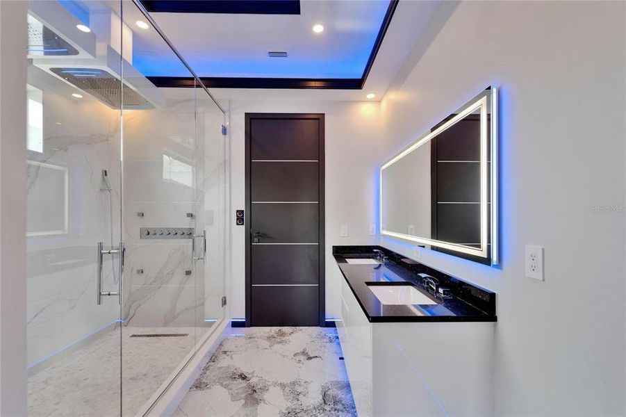 Furnished interior view inside a new home in , Apollo Beach (Image 17).