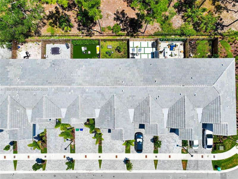 Image 28 of a home in .