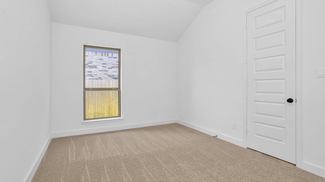 Spacious, unfurnished interior of a new home in Grange, Katy (Image 136).
