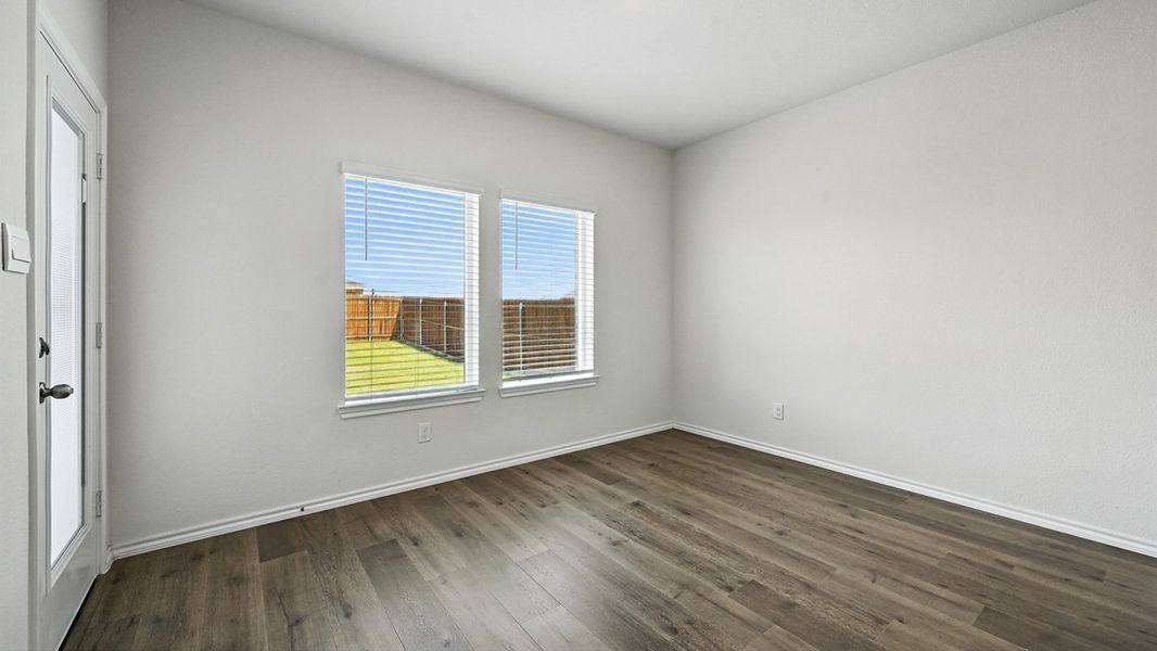 Spacious, unfurnished interior of a new home in Wildcat Ranch, Crandall (Image 18).