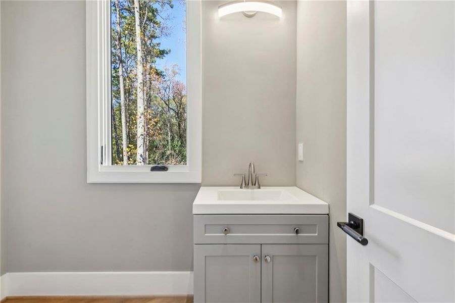 Image 43 of a home in .