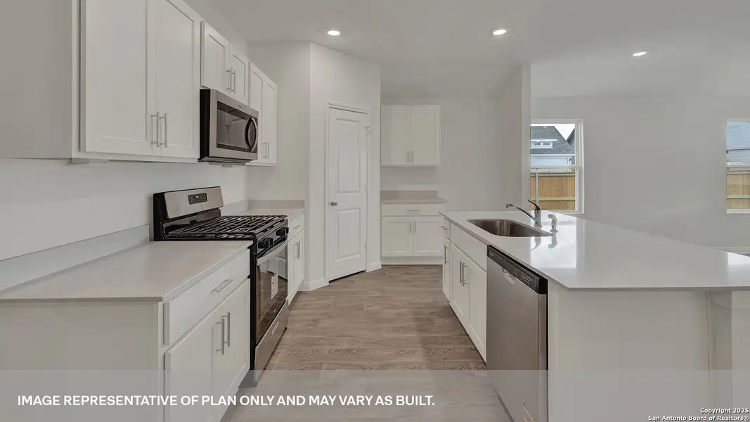Furnished interior view inside a new home in Trace, San Marcos (Image 10). Furnished interior view inside a new home in Trace, San Marcos (Image 10).