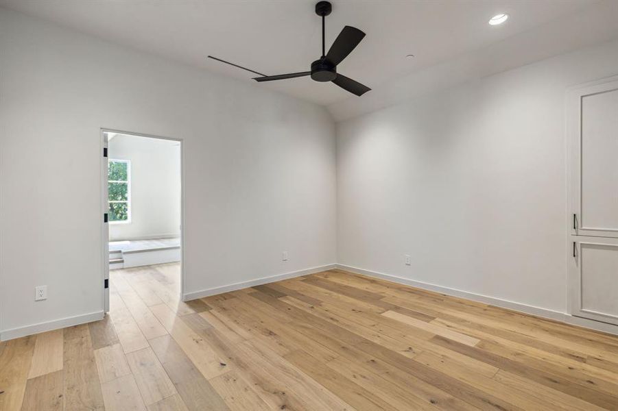 Image 5 of a home in Stony Brook.