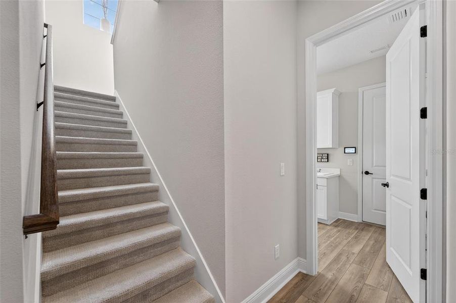 Spacious, unfurnished interior of a new home in Creek Ridge Preserve, Lithia (Image 22). Spacious, unfurnished interior of a new home in Creek Ridge Preserve, Lithia (Image 22).