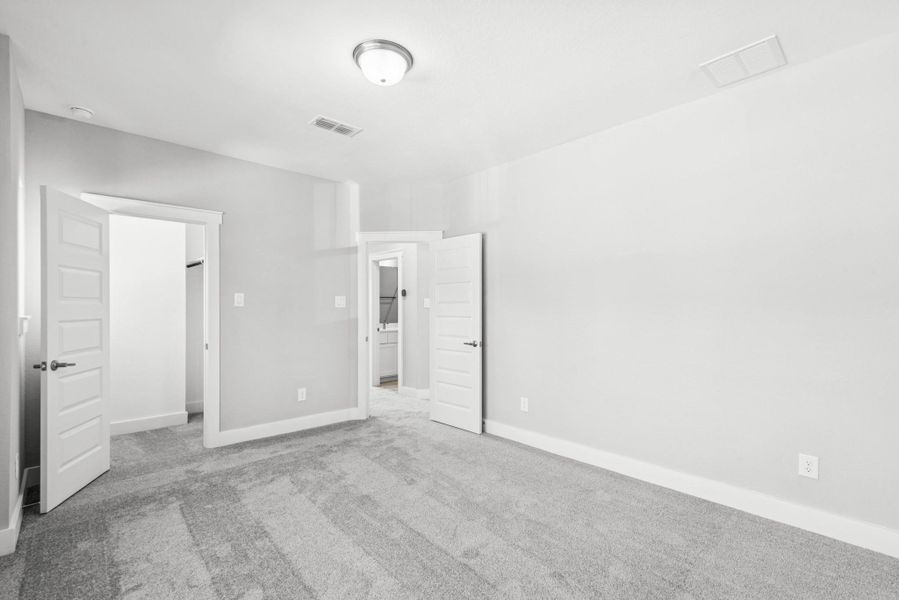 Spacious, unfurnished interior of a new home in ARTAVIA 50' Homesites, Conroe (Image 26).