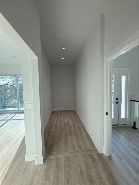 Spacious, unfurnished interior of a new home in , Windermere (Image 28).