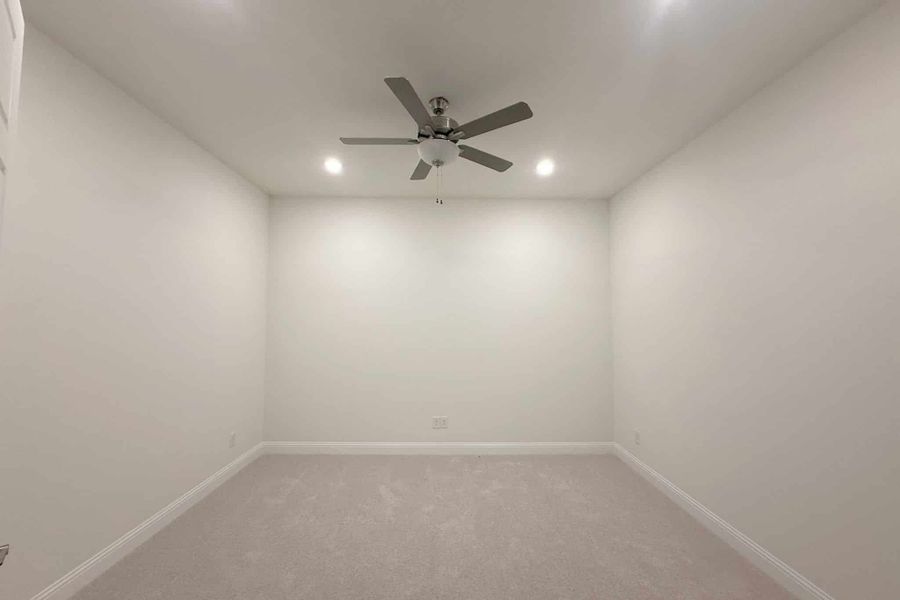 Spacious, unfurnished interior of a new home in Ridge Park Estates, Royse City (Image 20).