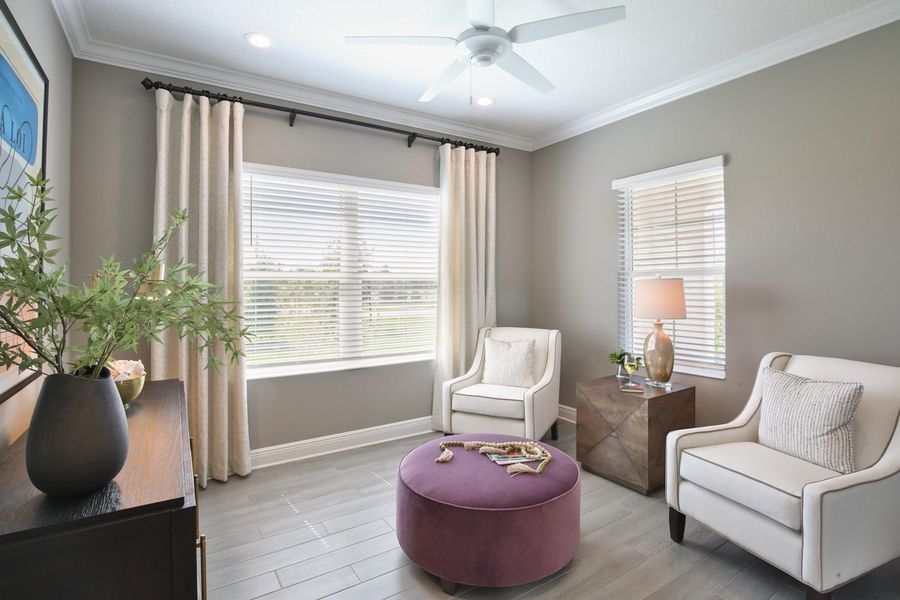 Representative furnished interior of a home built from the Tidewinds 2 by Neal Communities in Palm Grove, Bradenton (Image 8).