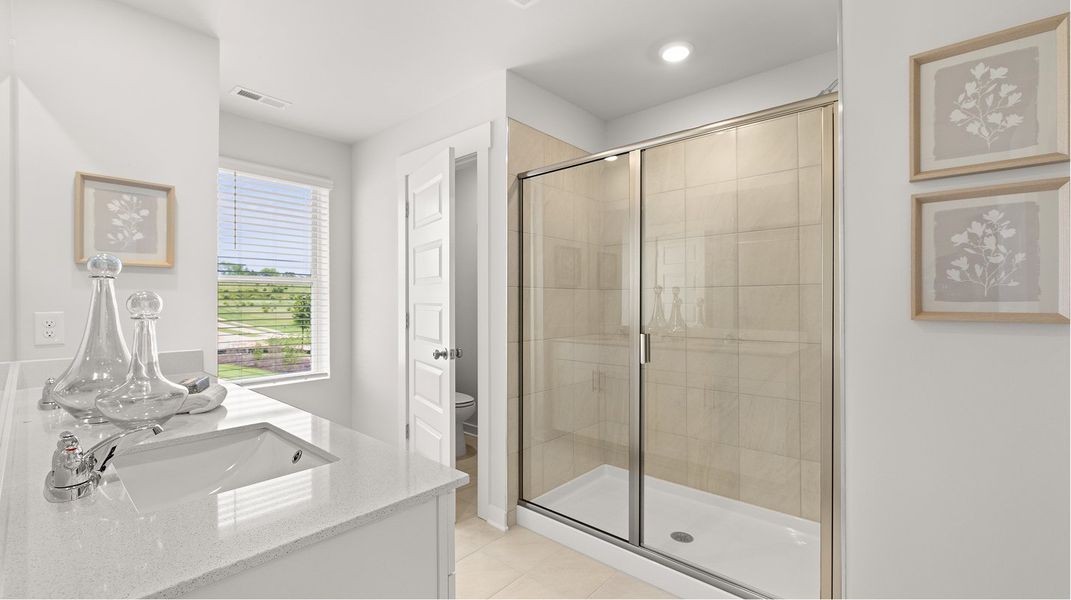 Pic EI Owners Bath F2 091925