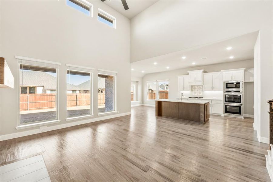 Spacious, unfurnished interior of a new home in Timberbrook, Justin (Image 35).