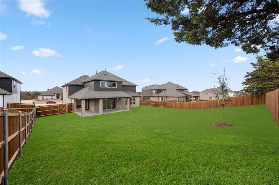 616 HIdden Lakes Back1 616 HIdden Lakes Back1