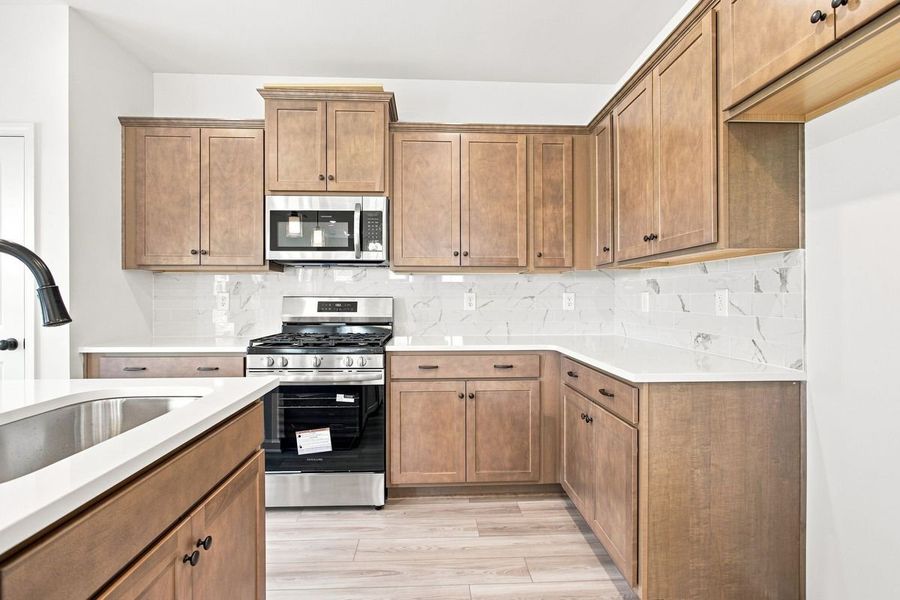 Furnished interior view inside a new home in Hampshire Hills, Columbia (Image 9).