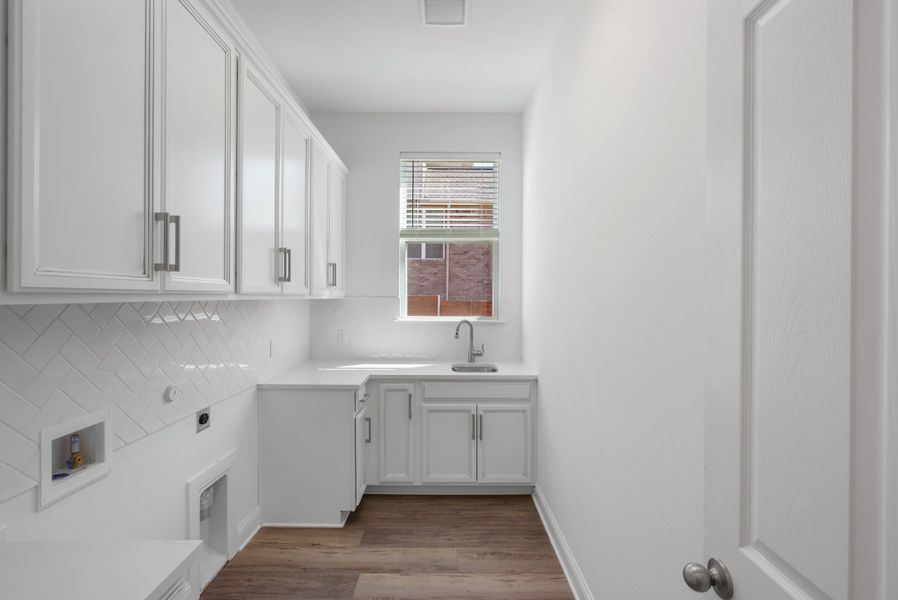 Representative furnished interior of a home built from the Hasley by Ashton Woods in The Estates at La Cima, San Marcos (Image 6).