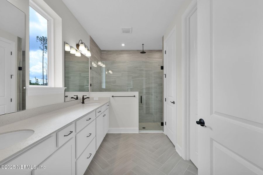 Furnished interior view inside a new home in Creighton Pointe, Fleming Island (Image 7). Furnished interior view inside a new home in Creighton Pointe, Fleming Island (Image 7).