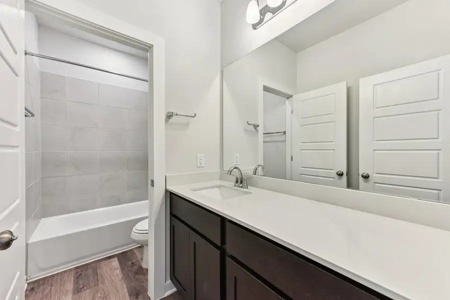 Furnished interior view inside a new home in The Glen at Stallion Run, Buda (Image 8). Furnished interior view inside a new home in The Glen at Stallion Run, Buda (Image 8).