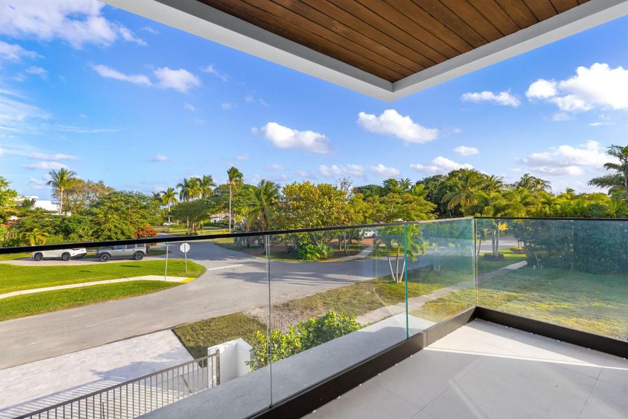 Exterior details and patio area of a home in , Boca Raton (Image 32).