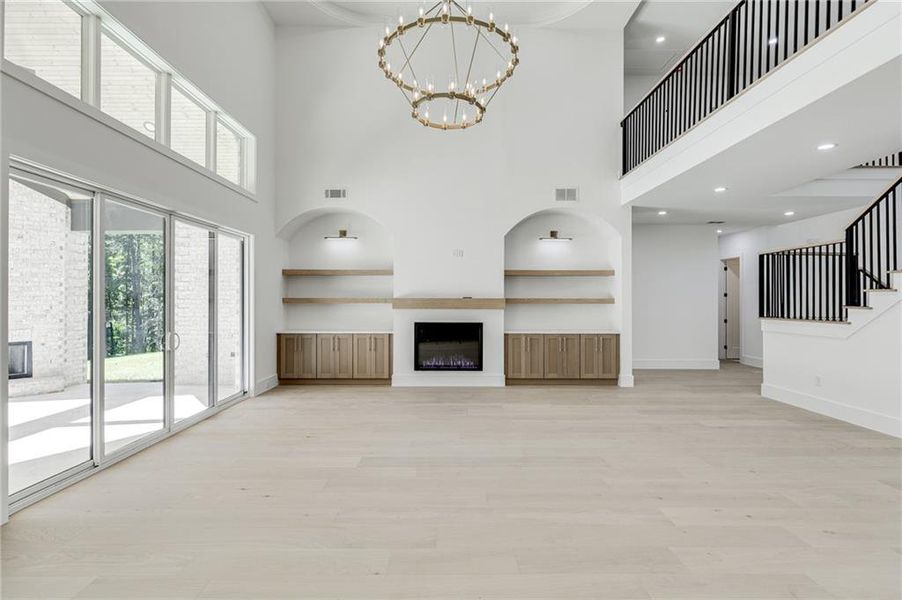 Spacious, unfurnished interior of a new home in , Gainesville (Image 65).