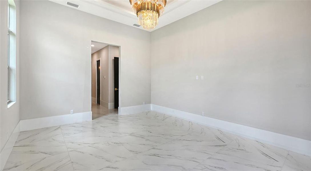 Spacious, unfurnished interior of a new home in , Sarasota (Image 37). Spacious, unfurnished interior of a new home in , Sarasota (Image 37).