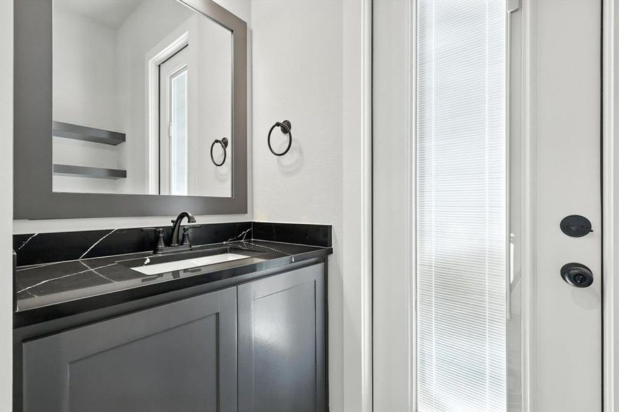 Furnished interior view inside a new home in , Waxahachie (Image 4).