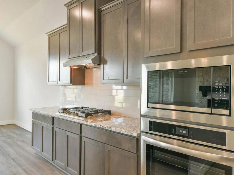 Close-up of interior finishes inside a home in Lago Mar, Texas City (Image 12). Close-up of interior finishes inside a home in Lago Mar, Texas City (Image 12).
