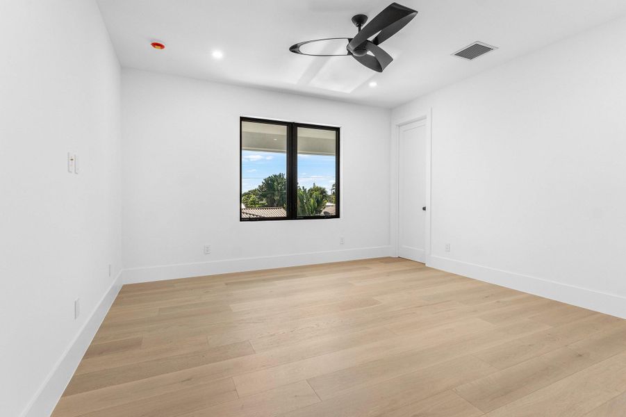 028-368ChurchillRoad-WestPalmBeach-FL-33