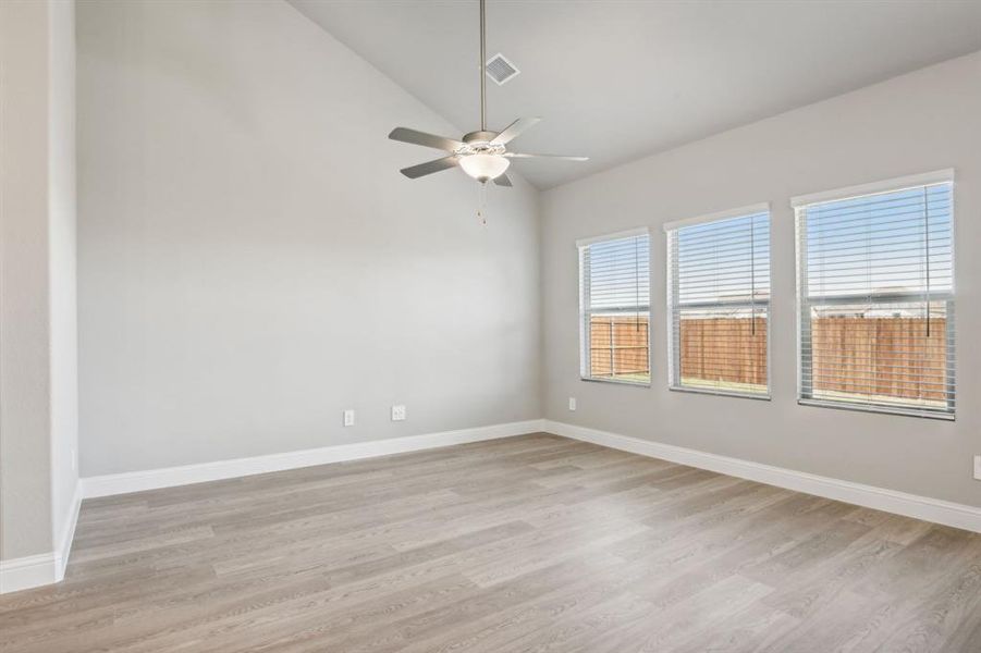 Photo is not of the actual home, but is an inspirational photo of builder’s model home and may depict options, furnishings, and/or decorator features that are not included.