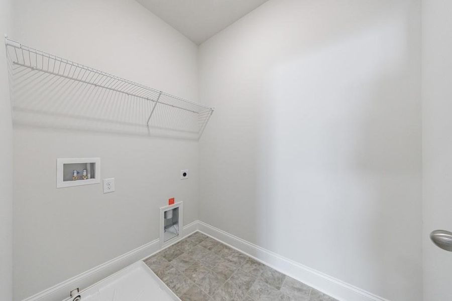 Spacious, unfurnished interior of a new home in , Buford (Image 47). Spacious, unfurnished interior of a new home in , Buford (Image 47).