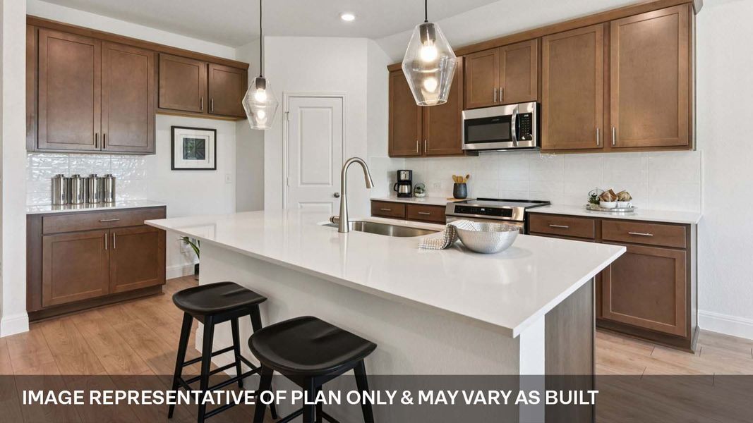Representative furnished interior of a home built from the The Fairfield by D.R. Horton in Riverview, Georgetown (Image 9).