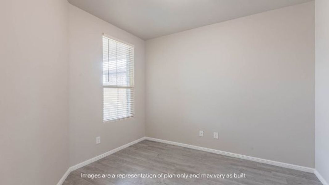 Spacious, unfurnished interior of a new home in Mustang Ridge, Andrews (Image 20).