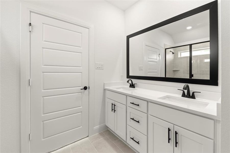 14. 2252 Aspen Chase - Bath (2) 14. 2252 Aspen Chase - Bath (2)