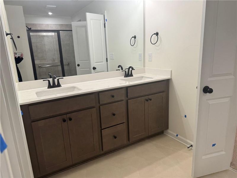 Furnished interior view inside a new home in Silver Leaf, Dawsonville (Image 8).