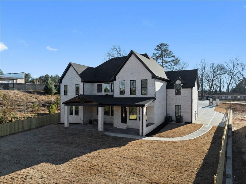 Exterior details and patio area of a home in , Suwanee (Image 3).