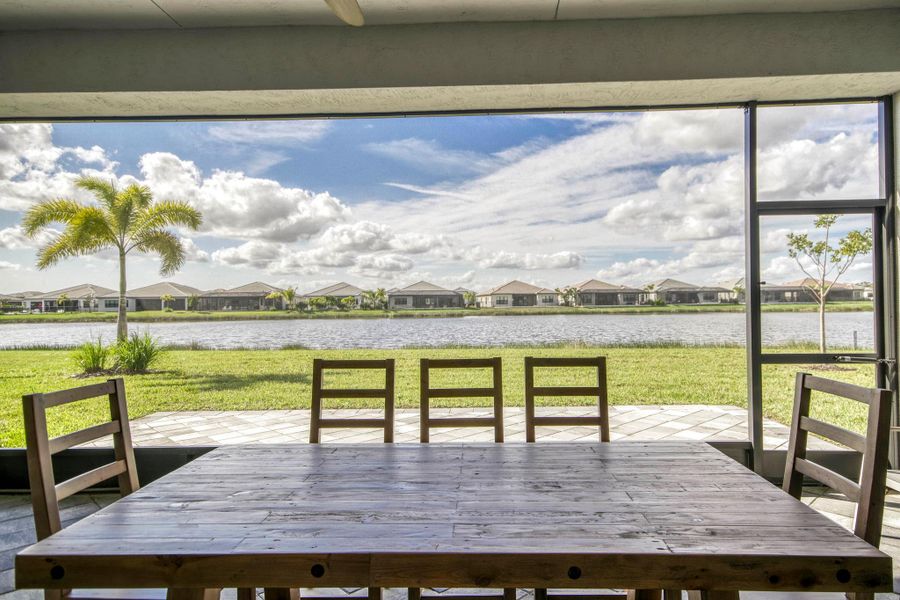 Exterior details and patio area of a home in , Port St. Lucie (Image 27).