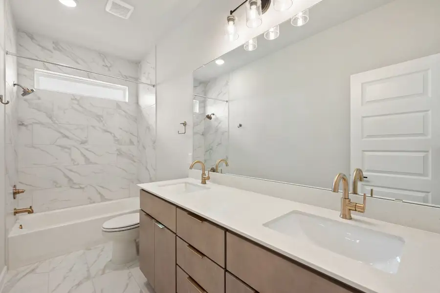 Furnished interior view inside a new home in Park Central, Georgetown (Image 18).