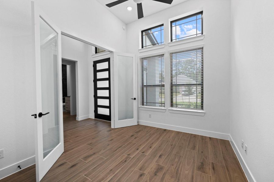 Spacious, unfurnished interior of a new home in Evergreen, Conroe (Image 19). Spacious, unfurnished interior of a new home in Evergreen, Conroe (Image 19).