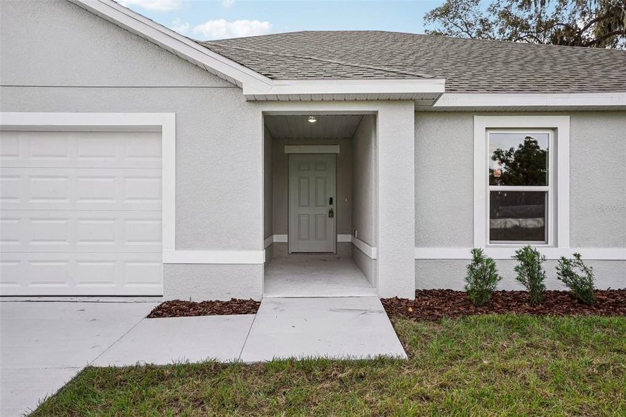 Exterior details and patio area of a home in Sable Run, Ocala (Image 20). Exterior details and patio area of a home in Sable Run, Ocala (Image 20).