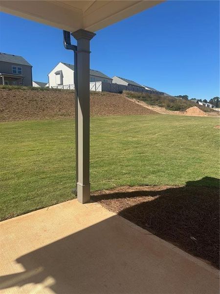 Exterior details and patio area of a home in Beckett Ranch, Auburn (Image 3).