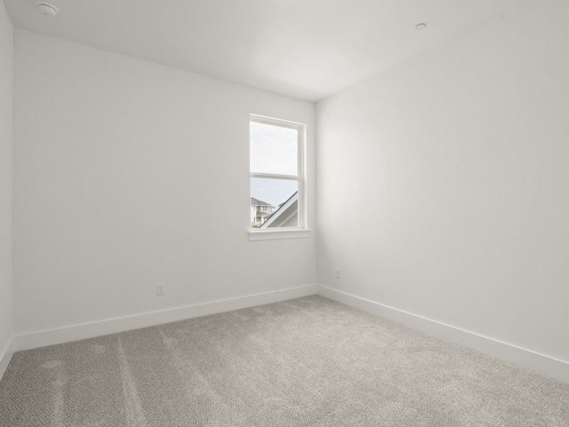 Spacious, unfurnished interior of a new home in Avery Centre, Round Rock (Image 20).
