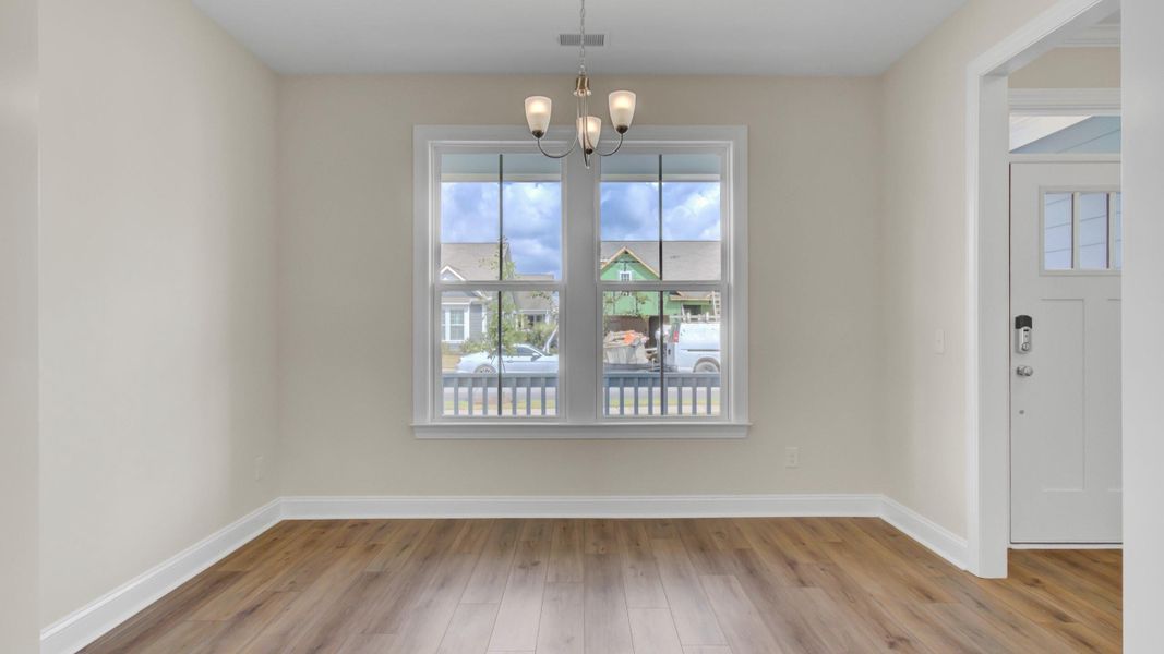 Spacious, unfurnished interior of a new home in Cresswind Charleston, Summerville (Image 24).