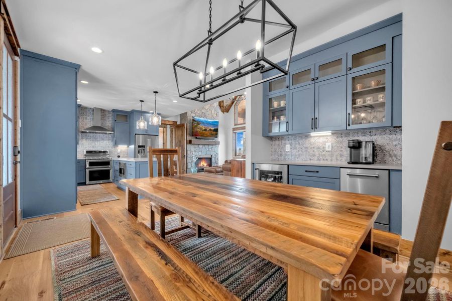 Community amenities in , Banner Elk (Image 40).