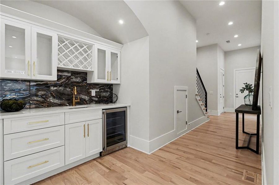 Furnished interior view inside a new home in , Alpharetta (Image 42).
