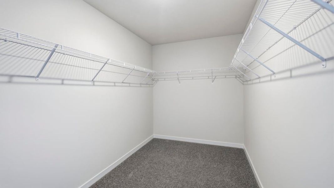 Spacious, unfurnished interior of a new home in Seven Oaks, Greenwood (Image 40).
