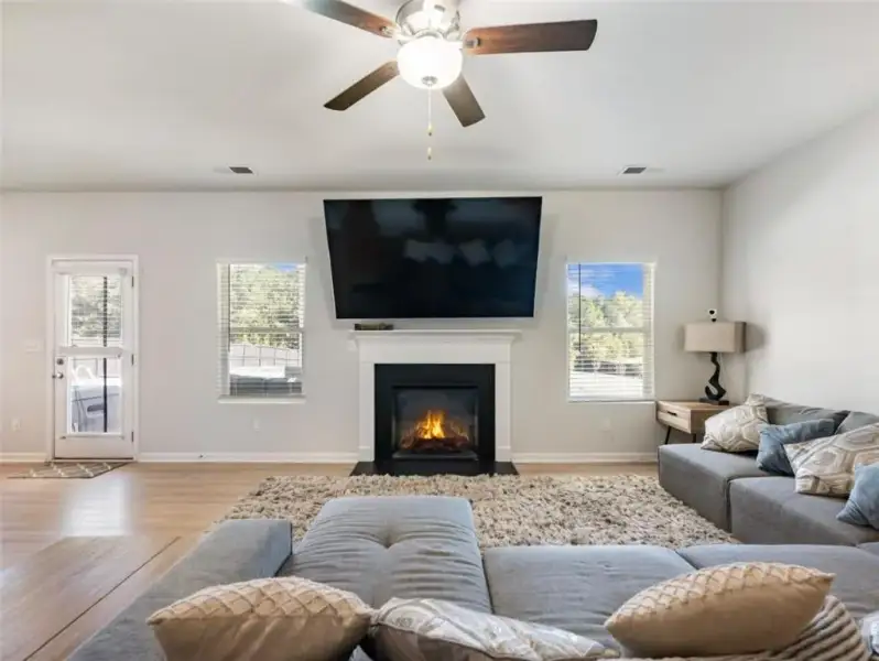 Furnished interior view inside a new home in Joel's Landing, Monroe (Image 12).