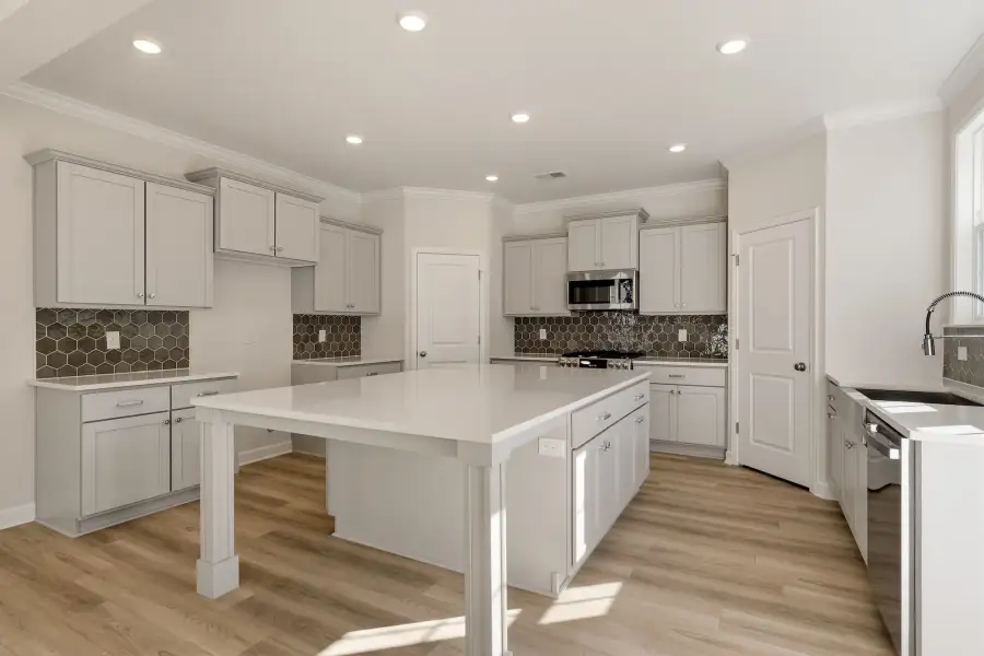 Furnished interior view inside a new home in Parris Meadows, Chesnee (Image 5).