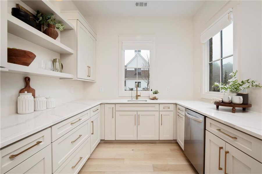Furnished interior view inside a new home in , Alpharetta (Image 47). Furnished interior view inside a new home in , Alpharetta (Image 47).