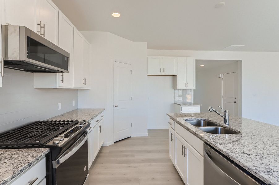 Strasburg, CO New Home.  - Slide 20