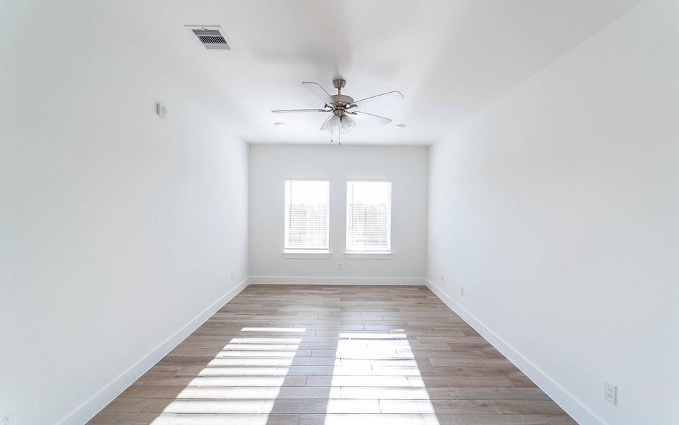 Spacious, unfurnished interior of a new home in River Ranch Meadows, Dayton (Image 13). Spacious, unfurnished interior of a new home in River Ranch Meadows, Dayton (Image 13).