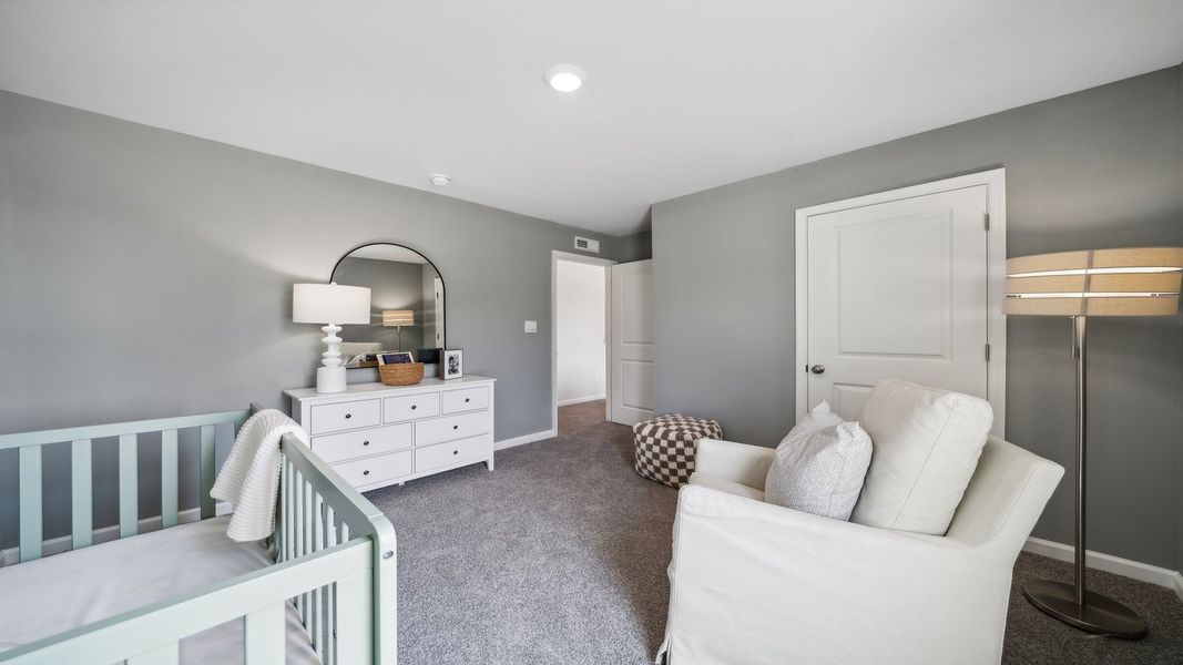 Representative furnished interior of a home built from the Hayden by D.R. Horton in Tooley Harbor, Elizabeth City (Image 27).